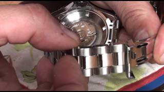 How to Shorten an Invicta Watch Strap [upl. by Comptom]