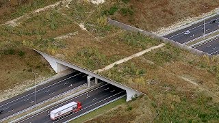 Nederland van boven  quotOnderwegquot [upl. by Ferino]