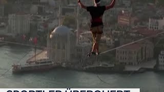 Sportler überquert Bosporus auf Slackline [upl. by Cordalia]