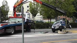 Autounfall  Car crash  Bergung  SchildAuto 10 [upl. by Eenahc]