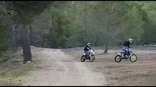 Motos enduro dañan el Monte de El Neveral [upl. by Sletten249]