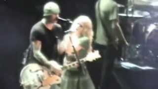 Avril Lavigne  All The Small Things Blink 182 Cover Live Bonez Tour 2005 HD [upl. by Tench534]