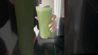 Spinazie proteïne smoothie 🍏🥦🫛🥒🥬🫑🍌 [upl. by Cosmo826]