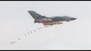 Panavia Tornado test de Submuniciones 1983 [upl. by Esoryram]