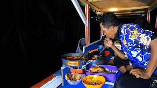 Catch and cook Mancing dan bermalam langsung masak seblak udang galah diperahu [upl. by Tedmund390]