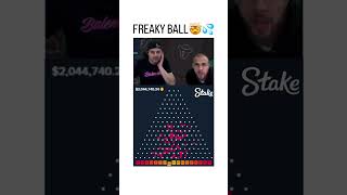 CLASSYBEEF get FREAKY BALL on PLINKO gamble slotmachine poker casino [upl. by Ahsen]