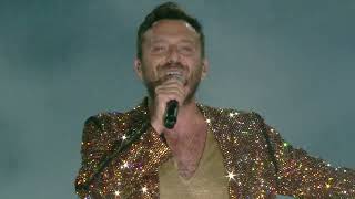 quotLa ragazza del futuroquot INIZIO SHOW Cesare Cremonini Live dallo Stadio Olimpico di ROMA 28062022 [upl. by Adnorat236]