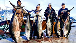 Over 600 POUNDS of TUNA Epic Day Offshore [upl. by Nileuqcaj657]