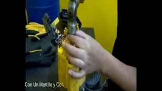 RETIRAR Y COLOCAR IMÁN DE LA DW625 RUTEADORA DEWALT [upl. by Norac]