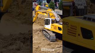 LIEBHERR 960 SME RC EXCAVATOR AT WORK rc liebherr rcexcavator [upl. by Butcher792]