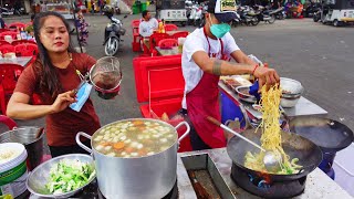 Full of Orders NonStop Cooking Famous Fried Rice Mie Cha Mie Katang in Orussey Market [upl. by Raphaela]