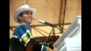 1 Concert Introduction Elton John  Live at Central Park 9131980 [upl. by Hamil]