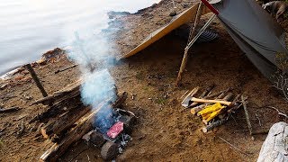 Bushcraft Camp on a Beach  Building a Tarp Shelter Fire Reflector  New Knife [upl. by Acinoj]