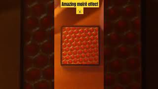 Amazing moiré effect 😮 This is a cool effect although the moiré itself is not an optical illusion [upl. by Ajiat]