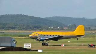 DC3 Short field landing [upl. by Daren]