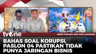 Senyum Paslon 1 Dengar Jawaban Paslon 2 saat Debat Kedua Calon Wali Kota Jayapura  tvOne [upl. by Ardnasella]