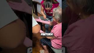 La moda en tiktok de pintar a tus abuelos y tenerlos para siempre en tu ropa 🥹🤔 Shorts [upl. by Annayt336]