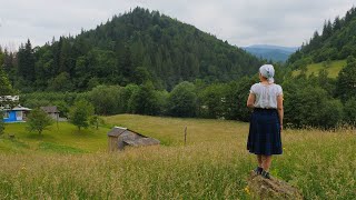 Life on the Mountain Top See How She Cooks Stunning Dishes [upl. by Decrem25]