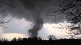 Tornado in Dexter Michigan 31512 Hudson Mills Metro Park [upl. by Morie]