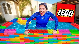 CONSTRUÍ UMA PISCINA DE LEGOS EM CASA [upl. by Eolc]