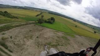 Atterrissage parapente à Châtillon sur Marne [upl. by Modnar]