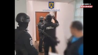 Bianca Drăgușanu săltată de Poliție [upl. by Farris]