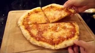 Pizza bagt i ovn på bagestål på 45 minut [upl. by Alahc196]