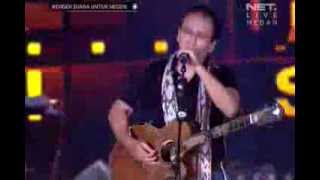 Surat Buat Wakil Rakyat  konser iwan fals polonia Medan 26 jan 2014 [upl. by Eerrahs]