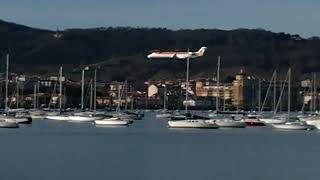 Airplane landing in Irun Hendaye San Sebastian Airport Plane december 2012 aéroport [upl. by Ariel]