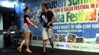 Alberto Valdes amp Andria  Salsa Cubana [upl. by Zwick340]