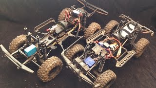 Axial SCX10 vs Vaterra Ascender Chassis Comparison [upl. by Garnes]