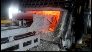 Hydraulic Scrap Charging Machine for an Aluminium Scrap Melting Furnace [upl. by Nitsreik]