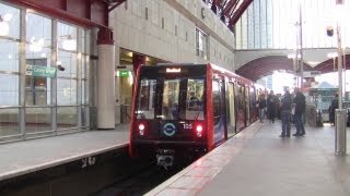 The new DLR trains at Canary Wharf [upl. by Harol]