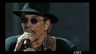 Merle Haggard w Toby Keith  Some of us Fly live [upl. by Elum94]