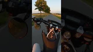 Schalten im Wheelie  Tutorial  Supermoto  Husqvarna 701 KTM 690 SMC R Gasgas 700 [upl. by Osman]