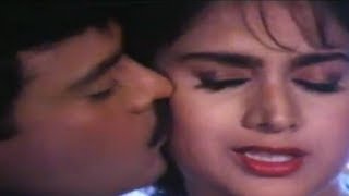 Main Aurat Tu Aadmi Full Song  Honeymoon  Rishi Kapoor Varsha Usgaonkar [upl. by Guthrie]