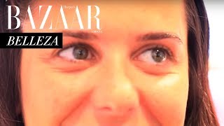 Cómo hacer un diseño de cejas personalizado por Benefit  Harpers Bazaar España [upl. by Analaf]