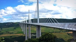 Viaducto  Puente de Millau Francia Aveyron  Occitania   Millau viaduct France [upl. by Kirstin]