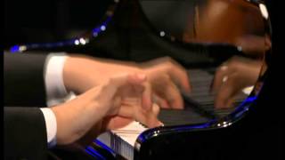 Nobuyuki Tsujii  Liszt  La campanella [upl. by Adnaral]