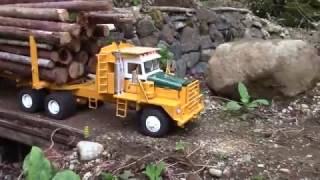 RC logging truck hauling huge load [upl. by Culbertson]