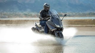 Yamaha TMAX 530 2014 Test Motoit [upl. by Ylrad]