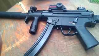 Heckler amp Koch MP5 KPDW Review  Test Co2 45mm BB [upl. by Anavas]