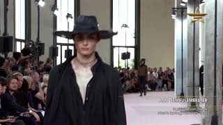 ANN DEMEULEMEESTER Paris Fashion Week Mens SpringSummer 2019 [upl. by Eekorehc]