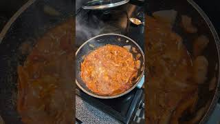 4 HOUR COOKED LEG OF LAMB ROGAN JOSH PIE 🥧 😋 😍 [upl. by Ahtilat]