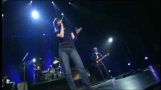 The Pretenders  Ill Stand By You  Loose In LA  Live 2003 [upl. by Ierbua]