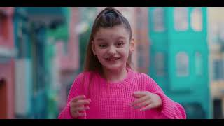 Filiz Kemal  Asiq Mecnun Official Video [upl. by Boys]