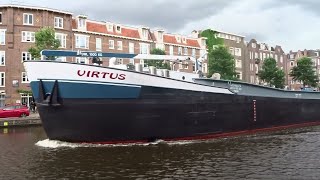 Scheepvaartverkeer Amsterdam zeeschepen binnenvaartschepen en sleepboten  duwboten [upl. by Ranita273]