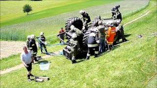 PersonenBergung nach Traktorunfall in Haibach [upl. by Cressida]