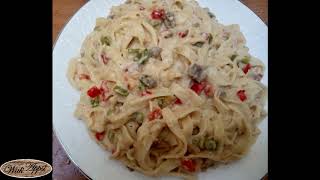 Tagliatellesauce blanche معكرونة بالصلصة البيضاء والدجاج [upl. by Llevel]