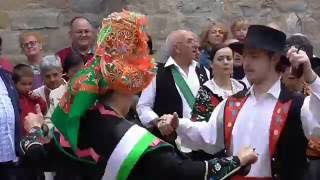 BAILES EXTREMEÑOS EN EL DÍA DE EXTREMADURA EN PAMPLONA 2016 [upl. by Arreis829]